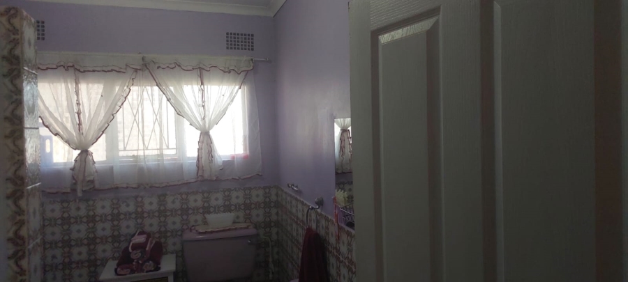 4 Bedroom Property for Sale in Amalinda North Eastern Cape